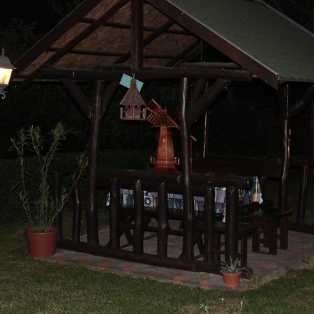 Zempleni Vendeghaz Hotel Erdőbénye Buitenkant foto