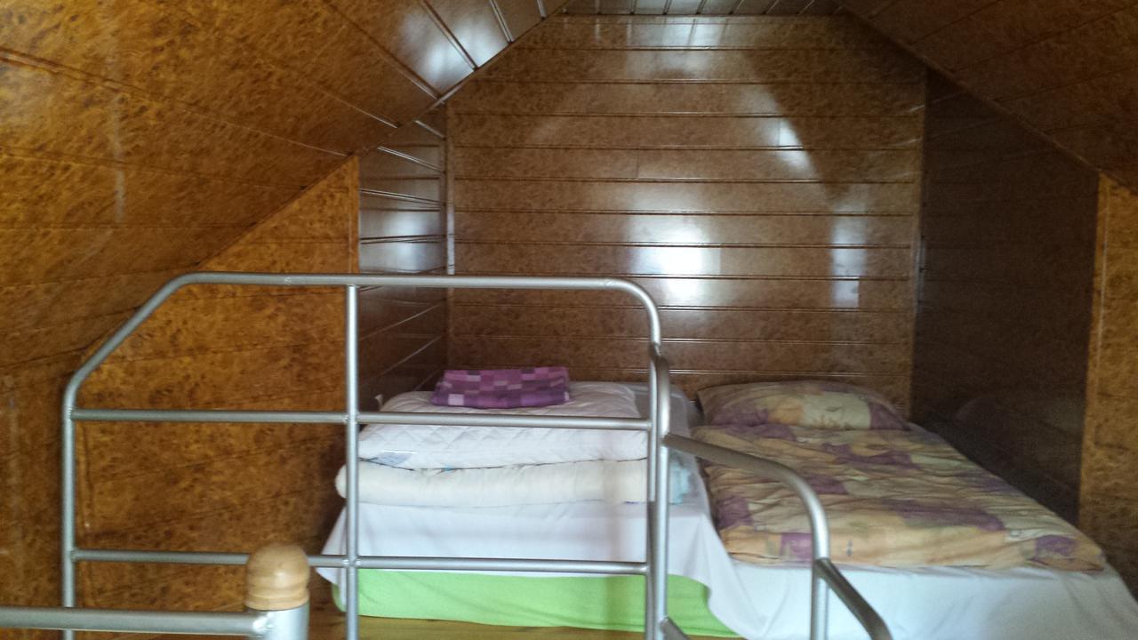 Zempleni Vendeghaz Hotel Erdőbénye Buitenkant foto